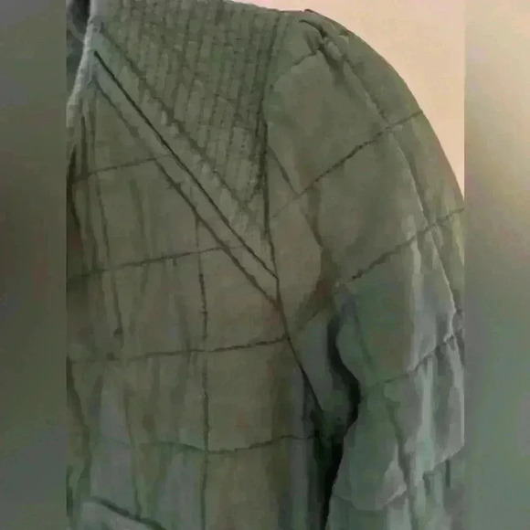 Blank NYC Green Quilted Puffer Coat - Picture 4 of 9